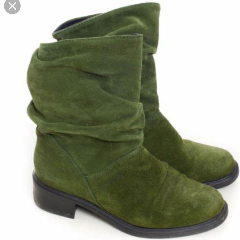 MARTINO Green Suede Pull On Boots Made in Canada